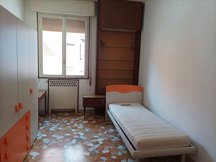 Appartamento quadrilocale in affitto in Via del Borgo di San Pietro, Irnerio, Bologna