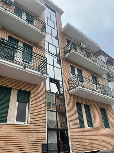 Appartamento trilocale in vendita in Corso Allamano, Torino