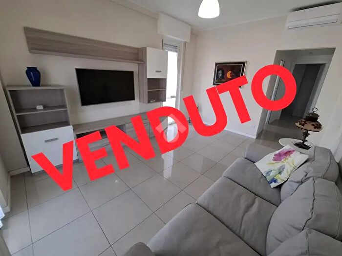 Appartamento trilocale in vendita in Via G di Vittorio, San Donato Milanese