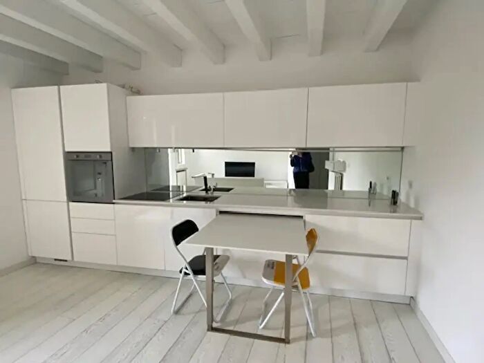 Appartamento bilocale in affitto in Desenzano Del Garda