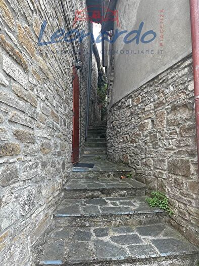 Appartamento trilocale in vendita in Bobbio