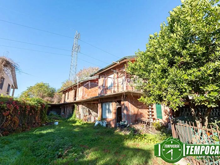 Casa con 5 locali in vendita in Via Carlo Dolcini, Sant'Angelo Lodigiano