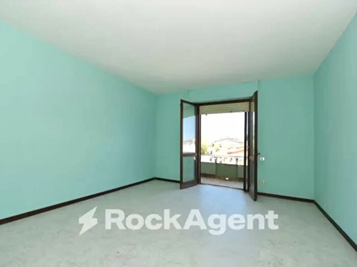 Appartamento trilocale in vendita in Via delle Palme, Pula
