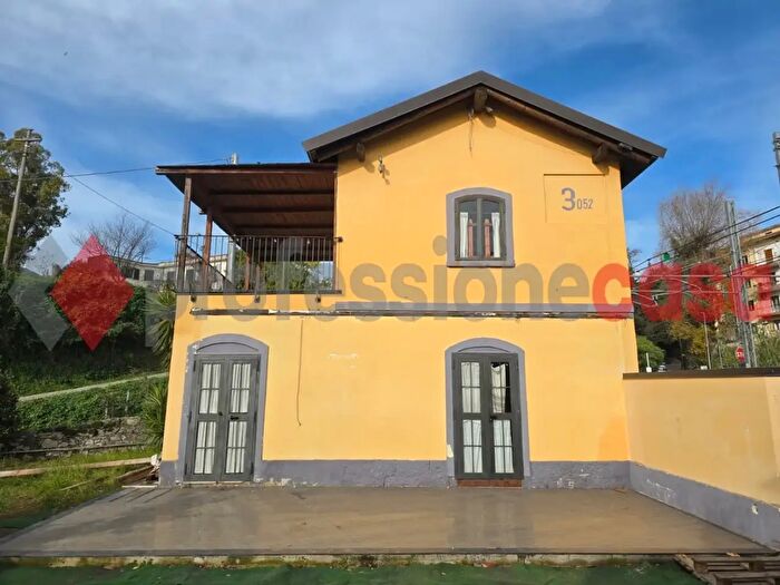 Casa in affitto in Via Francesco Spirito Snc, Salerno