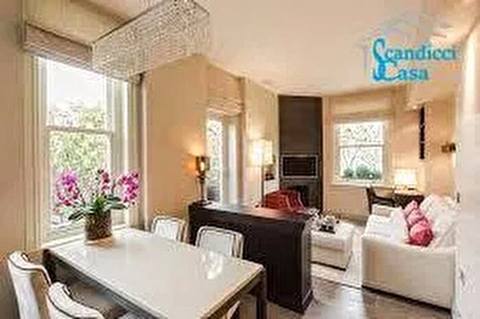 Appartamento trilocale in vendita in Via Livornese, Lastra A Signa