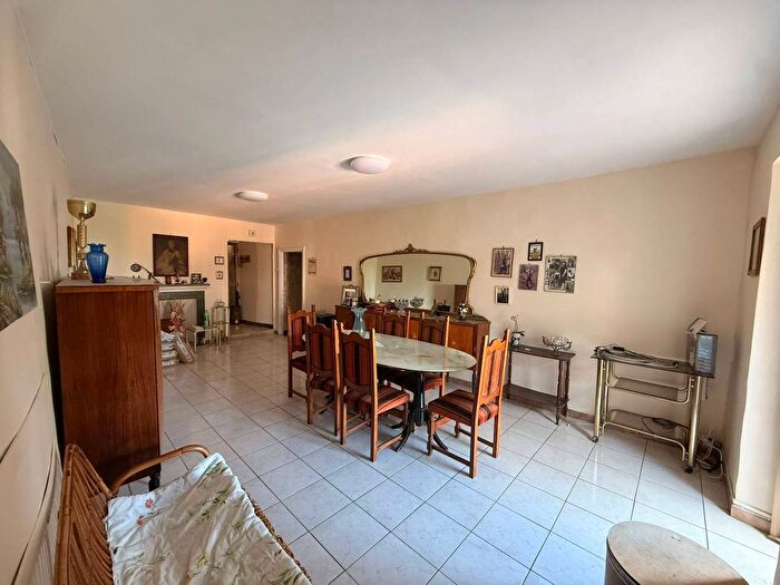Appartamento trilocale in vendita in Piazza Belvedere, Catino, Poggio Catino