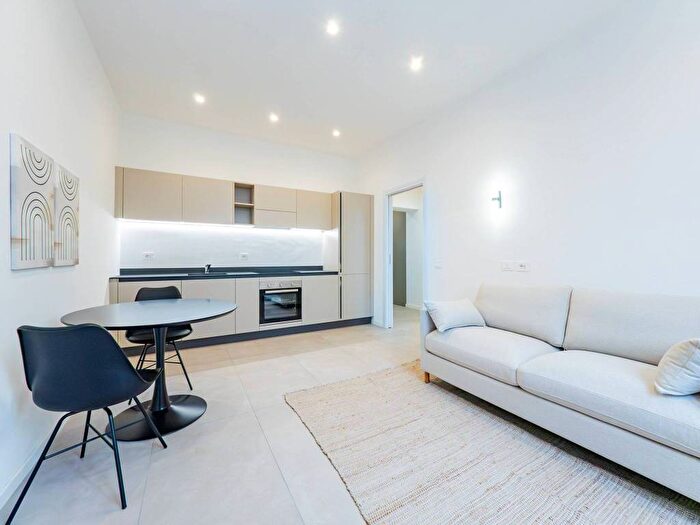 Appartamento bilocale in affitto in Viale Umbria, Porta Romana Medaglie dOro, Milano