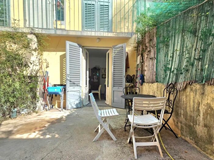 Appartamento trilocale in vendita in Via Giotto, Firenze