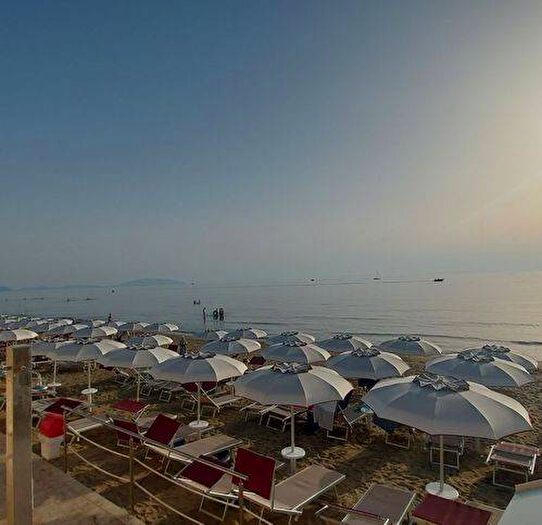 Appartamento trilocale in affitto in Via Cristoforo Colombo, Centro, San Vincenzo