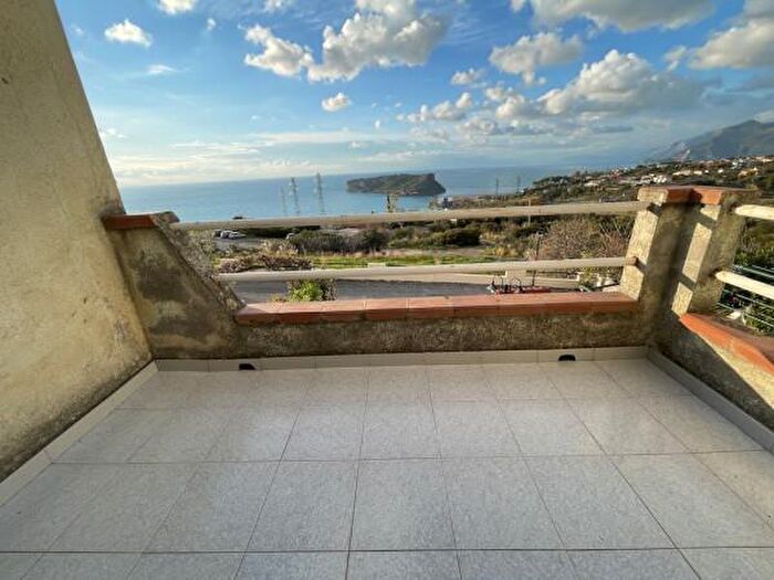 Appartamento bilocale in vendita in Villaggio del Bridge, San Nicola Arcella