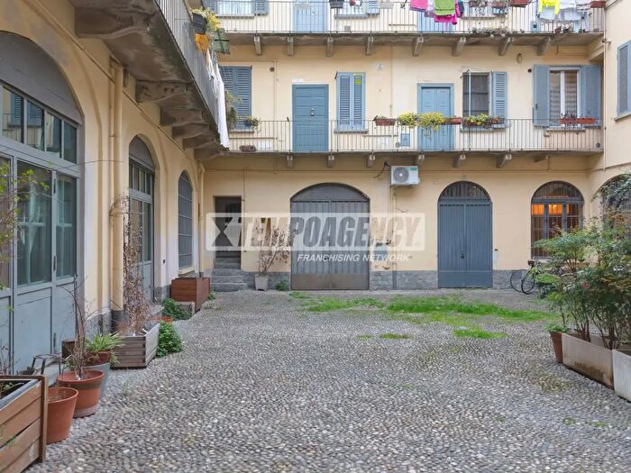 Appartamento bilocale in vendita in Via Savona a, Milano