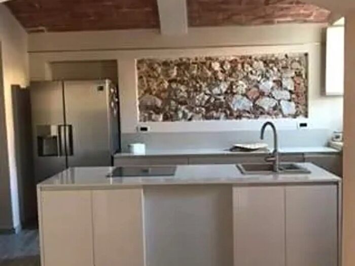 Appartamento trilocale in affitto in Pisa