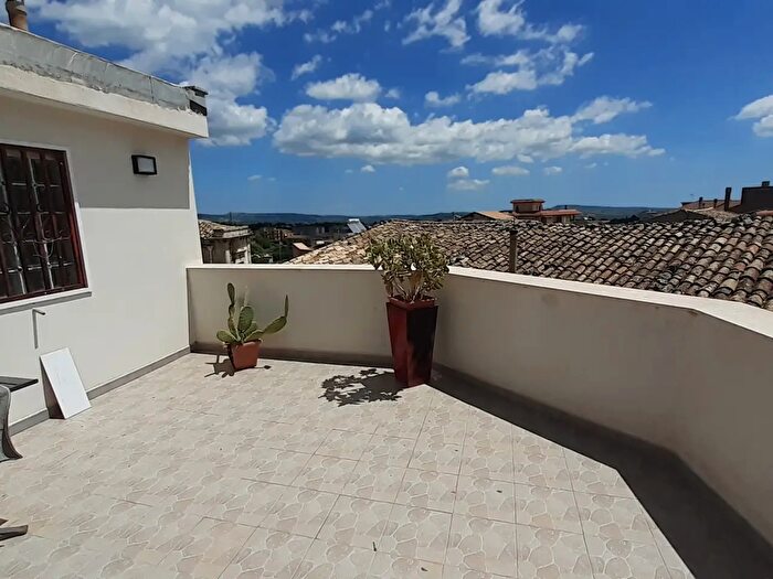 Casa trilocale in vendita in Via Sant'Antonio, Palazzolo Acreide