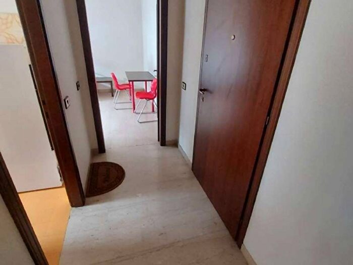 Appartamento trilocale in affitto in via Capo Palinuro, Tre Castelli Faenza, Milano