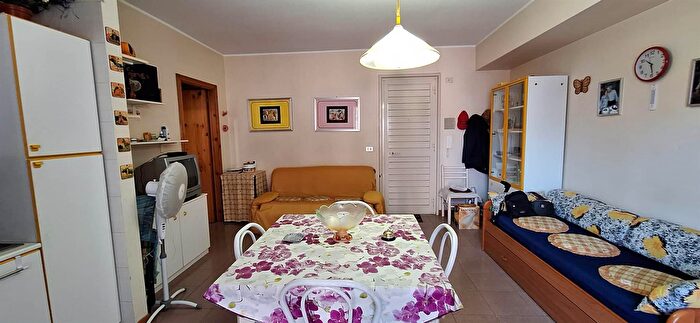 Appartamento bilocale in vendita in Via Spiaggia, Mascali