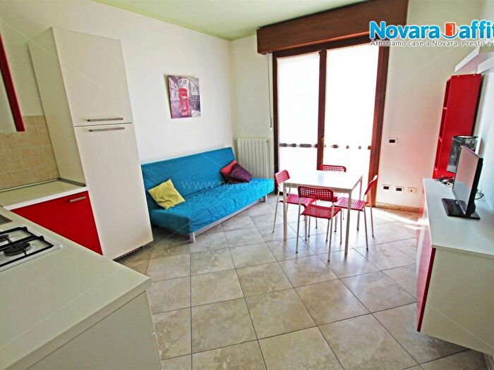 Appartamento bilocale in affitto in Via Giuseppe Argenti, Sacro Cuore, Novara