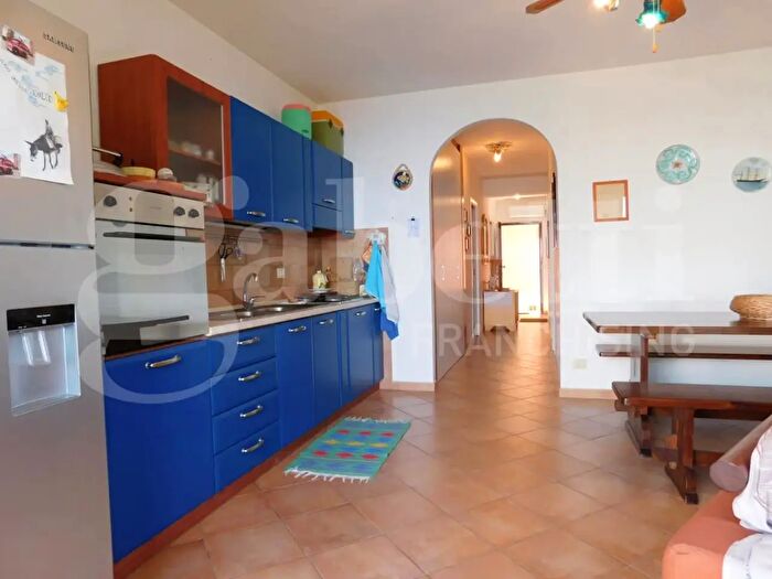Appartamento trilocale in vendita in Strada Statale Settentrionale Sicula, Gioiosa Marea