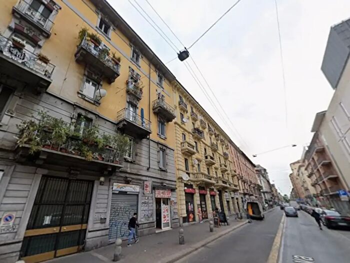 Appartamento monolocale in affitto in Via Padova, Milano