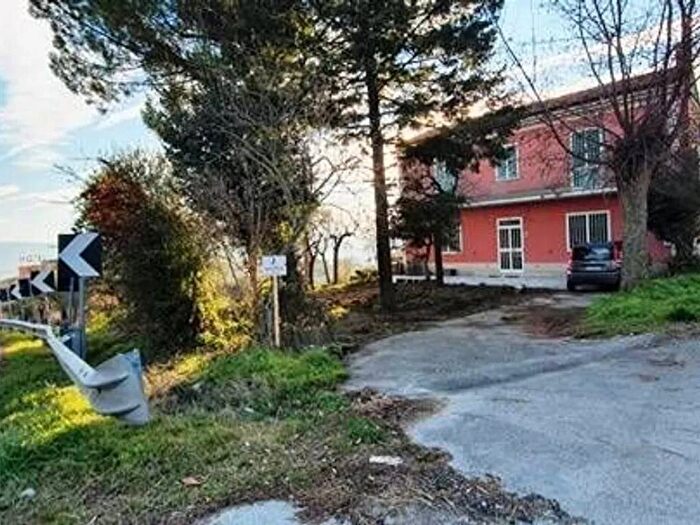 Casa con 5 locali in affitto in Via Nazionale, Ariano Irpino