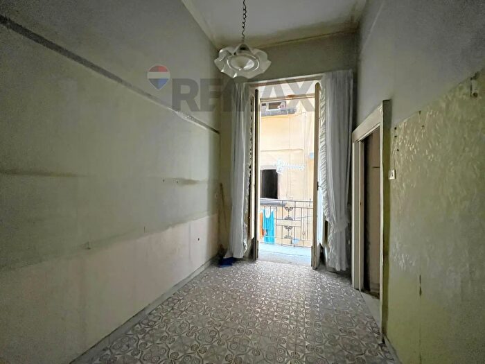 Appartamento bilocale in vendita in Vico Lungo Pontecorvo, Napoli