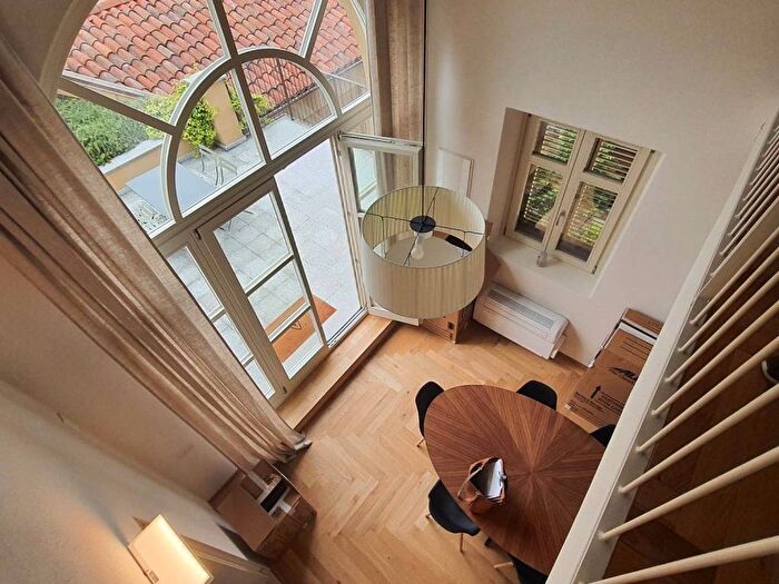 Casa quadrilocale in affitto in Via Vittorio Emanuele II, Centro Storico, Chieri