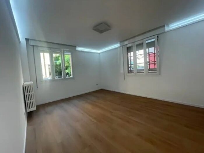 Appartamento con 5 locali in vendita in Via Giacomo Puccini, Modena