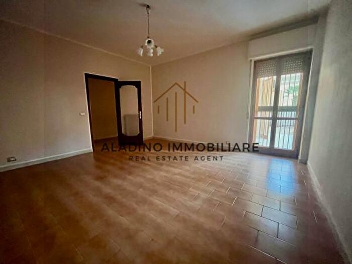 Appartamento trilocale in vendita in Trani