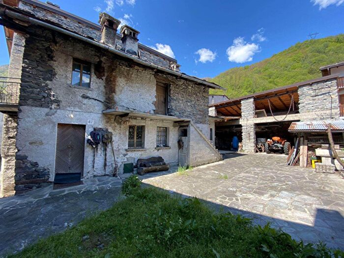 Casa monolocale in vendita in Via Coloredo, Gordona