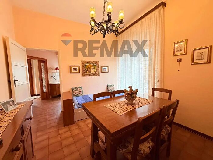 Casa con 6 locali in vendita in Via del Poggio, San Marcello Piteglio