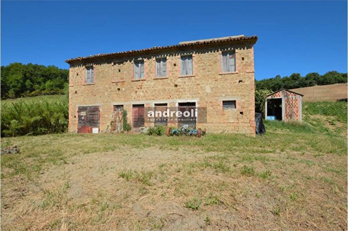 Casa in vendita in Cupramontana