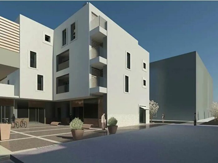 Appartamento trilocale in vendita in Cecina