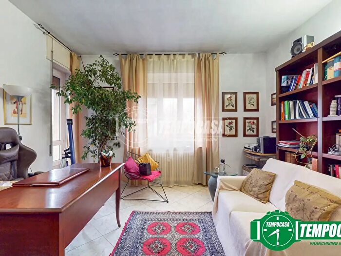 Appartamento trilocale in vendita in Viale della Rimembranza, Novi Ligure