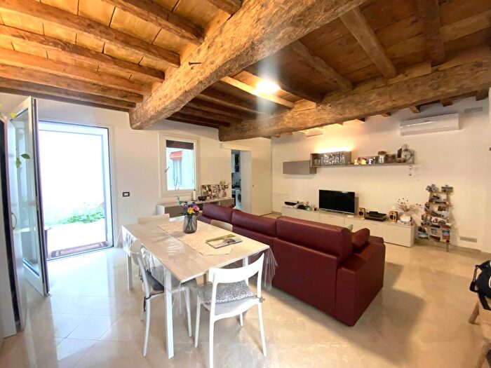 Appartamento trilocale in affitto in Via Carri, Santa Maria in Vado, Ferrara