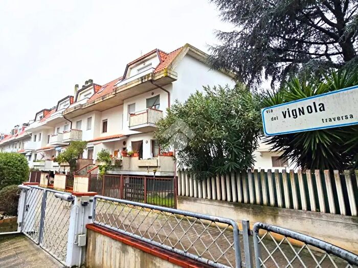 Casa con 5 locali in vendita in Via del Vignola, San Benedetto Del Tronto