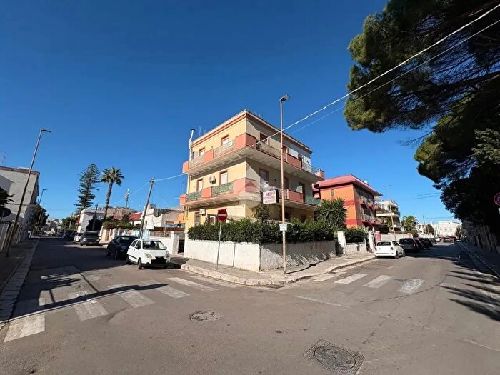 Appartamento bilocale in vendita in Via Ammiraglio Cagni, Brindisi