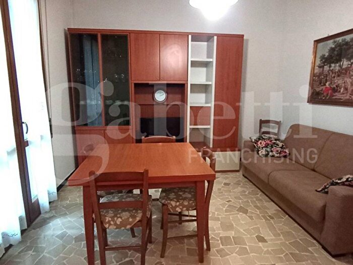 Appartamento trilocale in affitto in Via Spadini, Santa Viola, Bologna