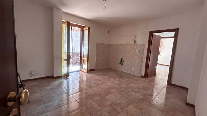 Appartamento trilocale in vendita in Via Marzabotto, Orte