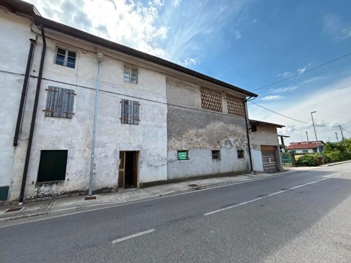 Casa trilocale in vendita in Gonars