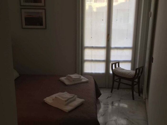 Appartamento bilocale in affitto in Via Monte Leone, Monte Rosa Lotto, Milano
