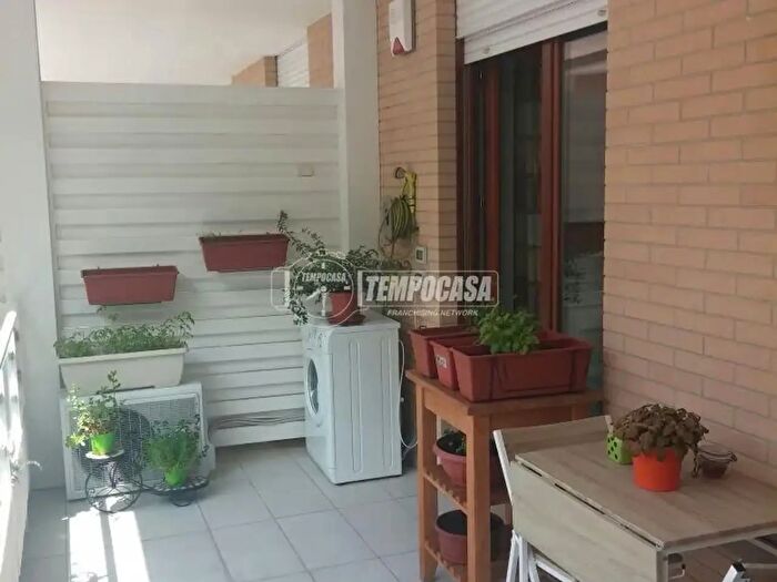 Appartamento bilocale in vendita in Viale Leonida Tonelli, Roma