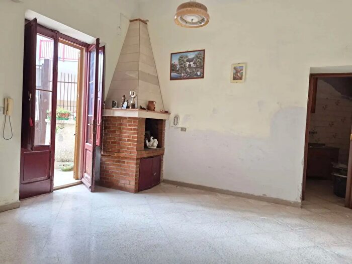 Casa quadrilocale in vendita in Bitonto