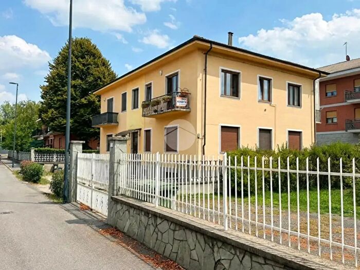 Appartamento trilocale in vendita in Via Canonico Candido Balma, Rivalta Di Torino