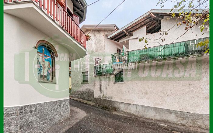 Appartamento bilocale in vendita in Via Crocifisso, Somma Lombardo