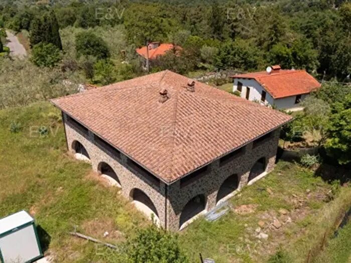 Casa con 6 locali in vendita in Via di Caspri, Castelfranco Piandiscò