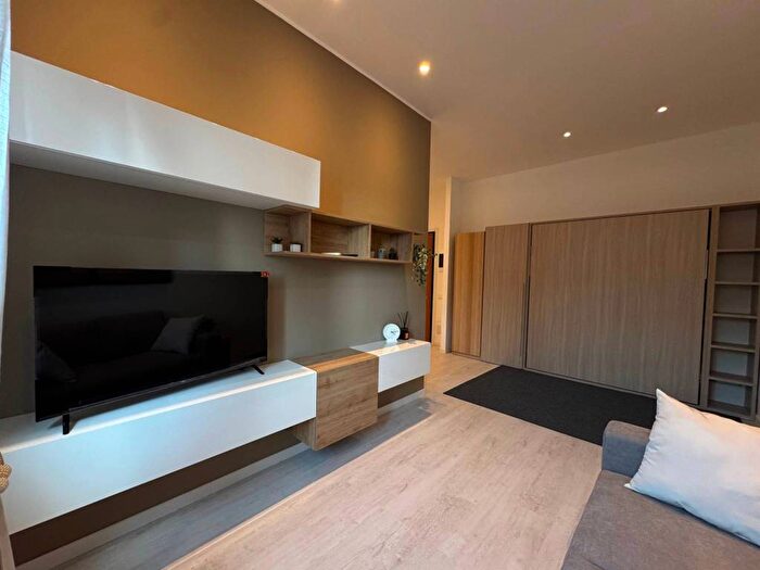 Appartamento bilocale in affitto in Via Marco Greppi, Trezzano sul Naviglio