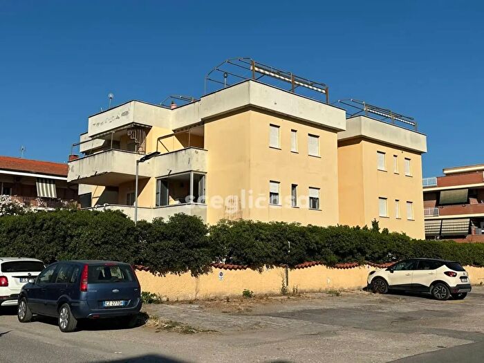 Appartamento trilocale in vendita in Via Bologna, Ardea