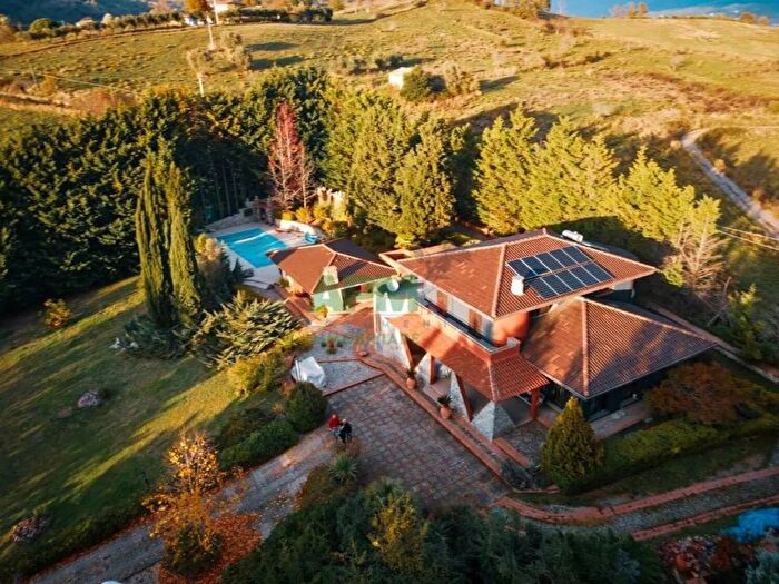 Casa con 6 locali in affitto in Strada Provinciale, Malito