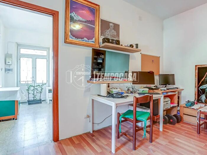 Appartamento trilocale in vendita in Gavirate