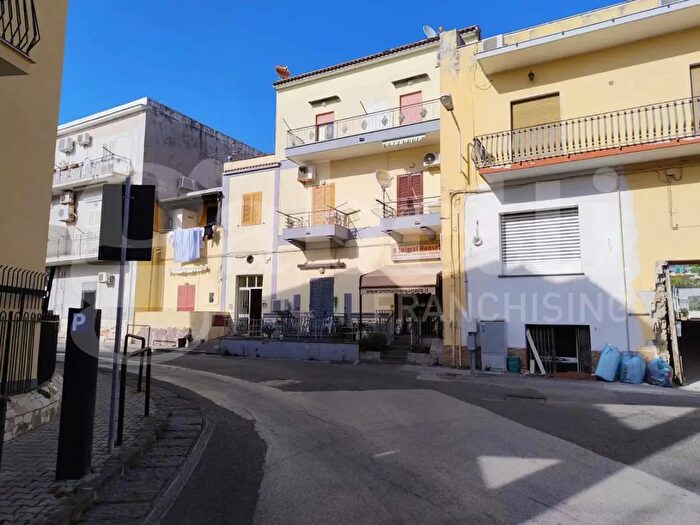Appartamento trilocale in vendita in Via Roma, Monte Di Procida