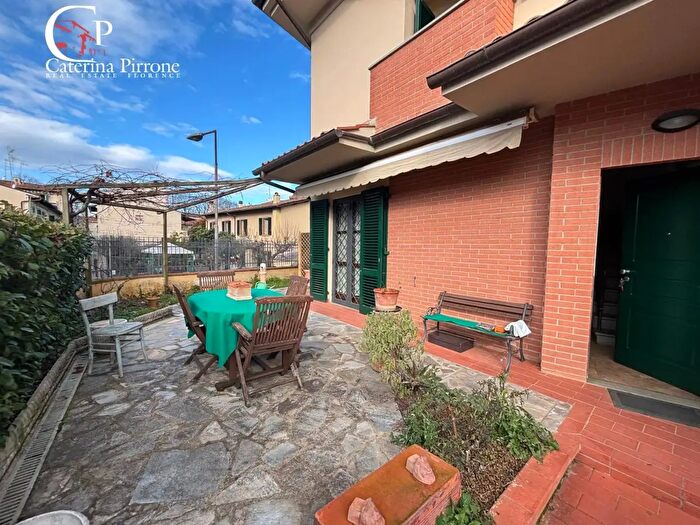 Casa trilocale in affitto in Via Chiantigiana, Bagno A Ripoli